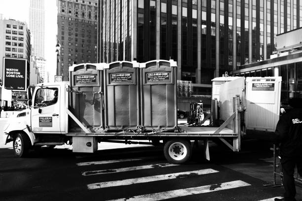 Best Affordable porta potty rental  in Fayetteville, AR